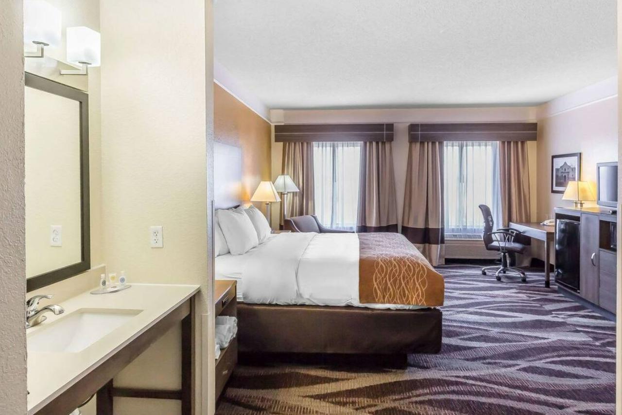 Comfort Inn Near Frost Bank Center San Antonio Kültér fotó